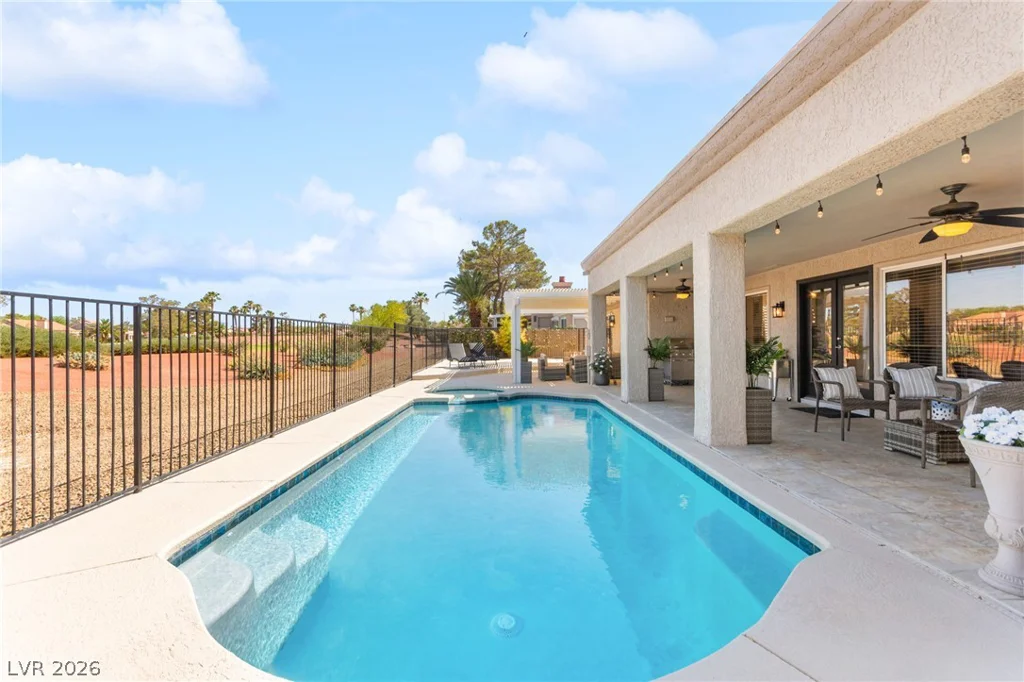 2900 Crown Ridge, Las Vegas, NV 89134