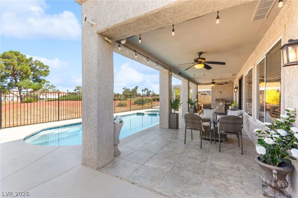 2900 Crown Ridge, Las Vegas, NV 89134
