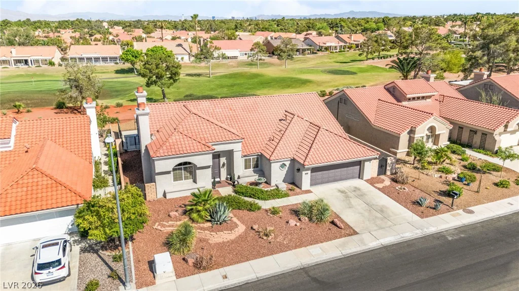 2900 Crown Ridge, Las Vegas, NV 89134