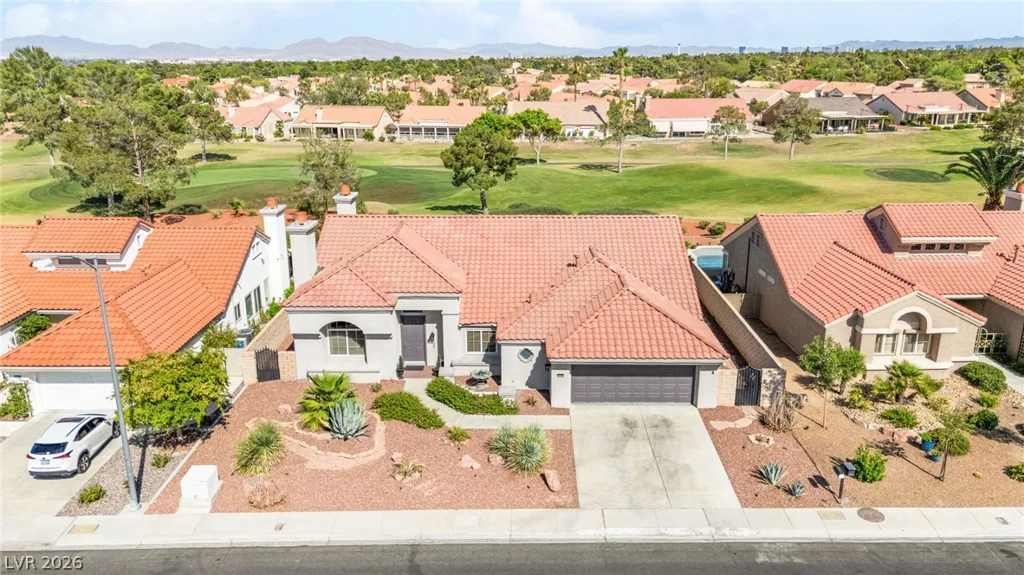 2900 Crown Ridge, Las Vegas, NV 89134