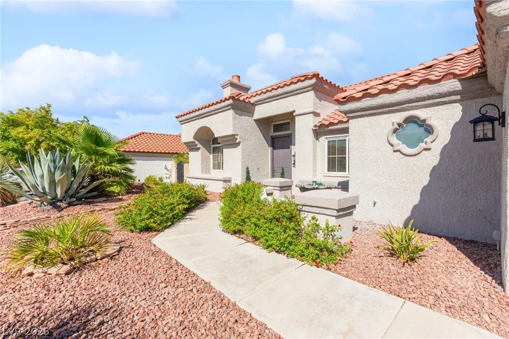 2900 Crown Ridge, Las Vegas, NV 89134