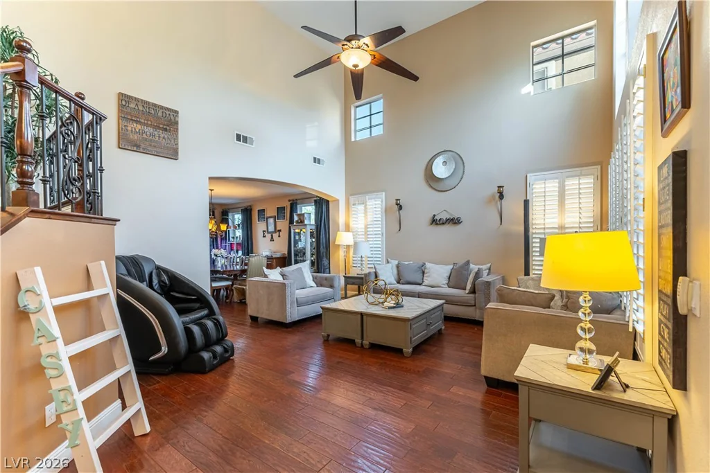 324 Glistening Cloud, Henderson, NV 89012