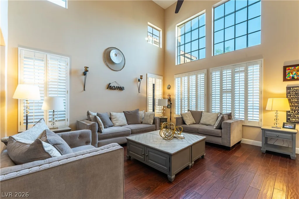 324 Glistening Cloud, Henderson, NV 89012