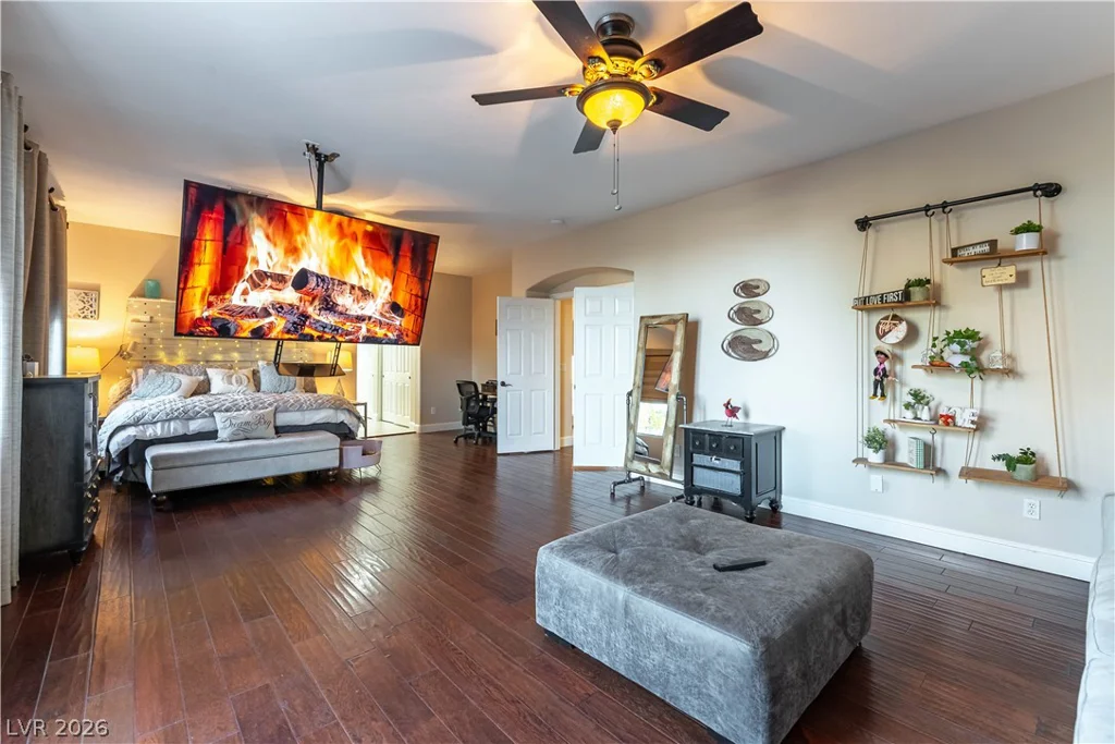 324 Glistening Cloud, Henderson, NV 89012