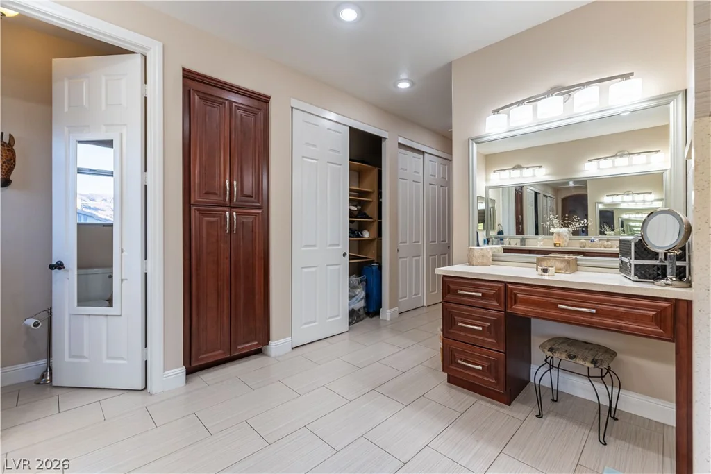324 Glistening Cloud, Henderson, NV 89012