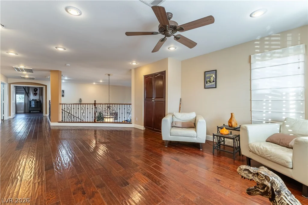 324 Glistening Cloud, Henderson, NV 89012