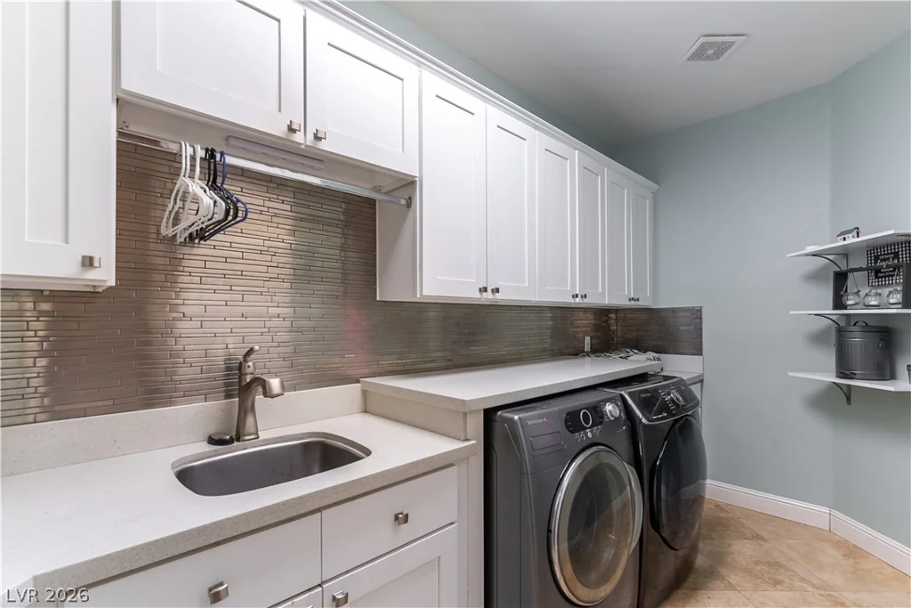 324 Glistening Cloud, Henderson, NV 89012