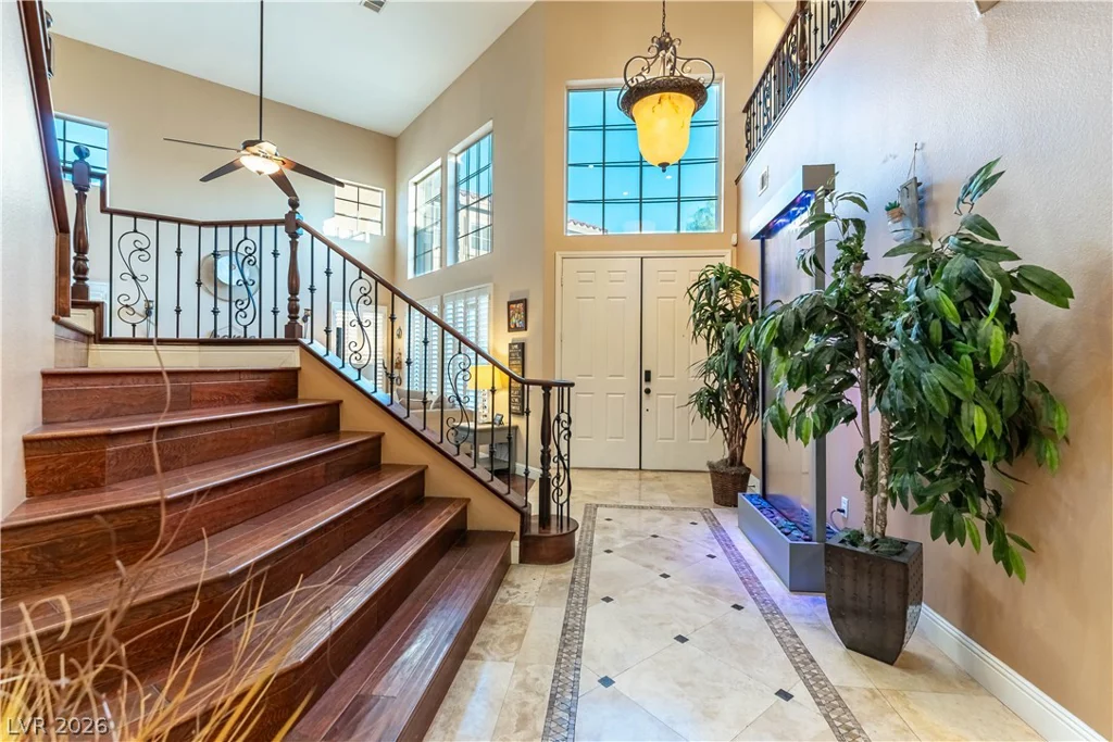 324 Glistening Cloud, Henderson, NV 89012