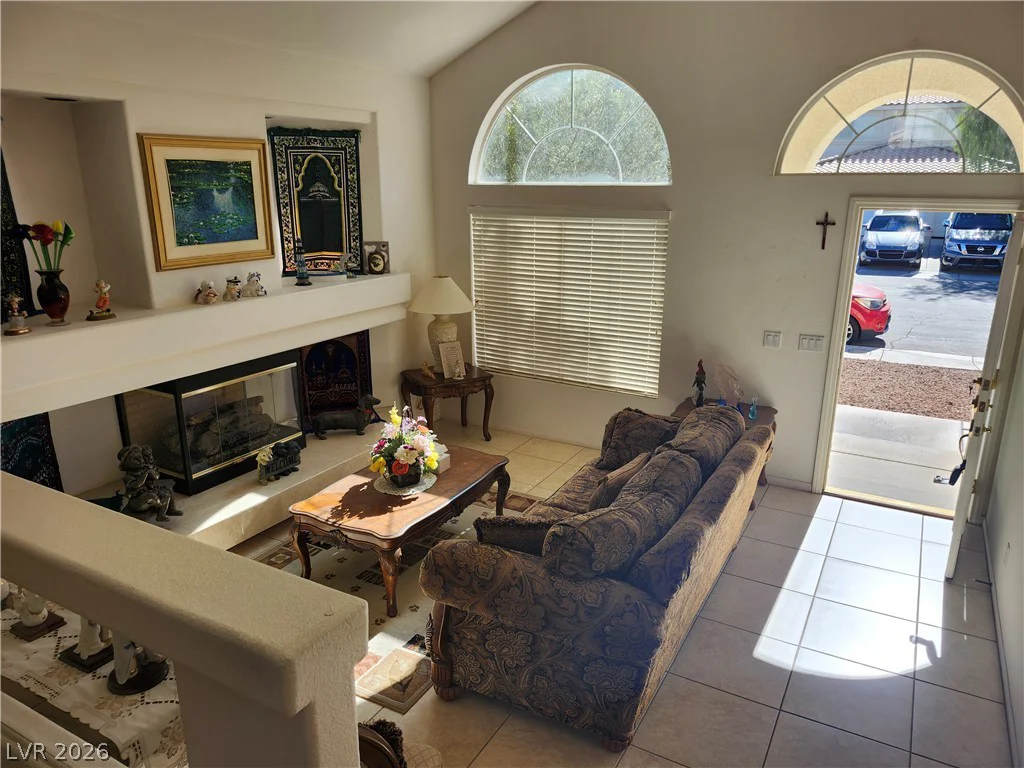 10968 Geyser Peak, Henderson, NV 89052