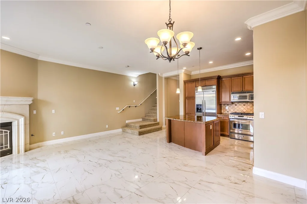 10 Via Vasari, Henderson, NV 89011