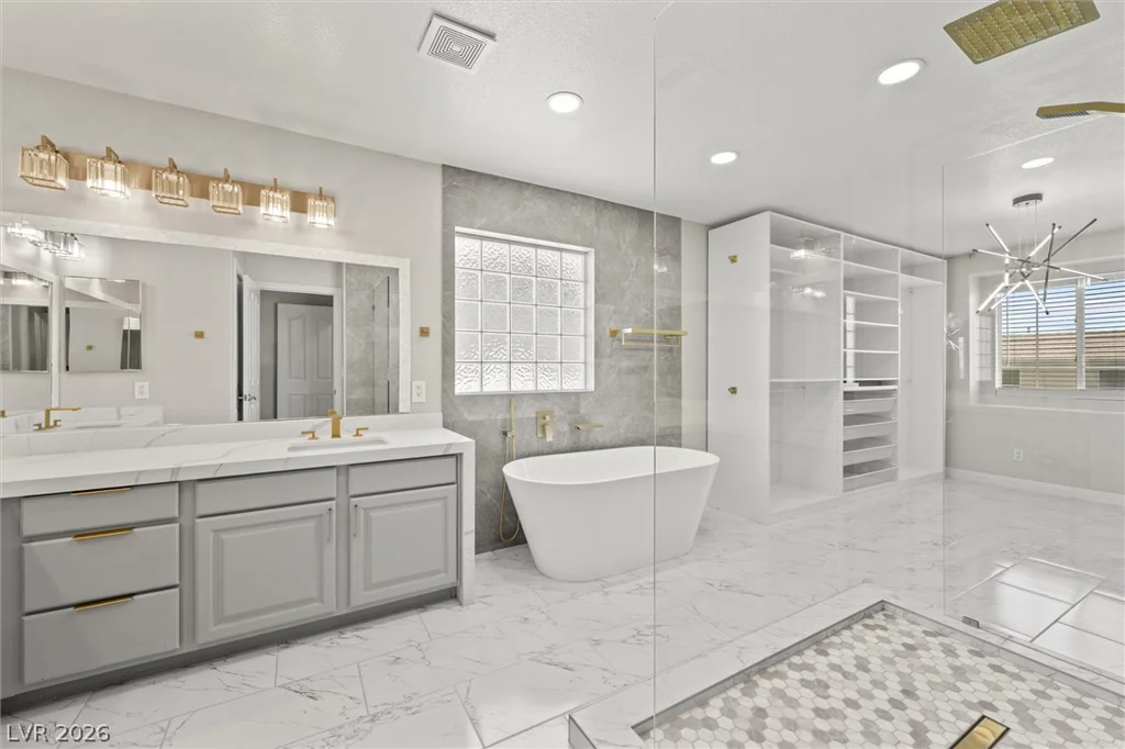 121 Golf Range, Las Vegas, NV 89145