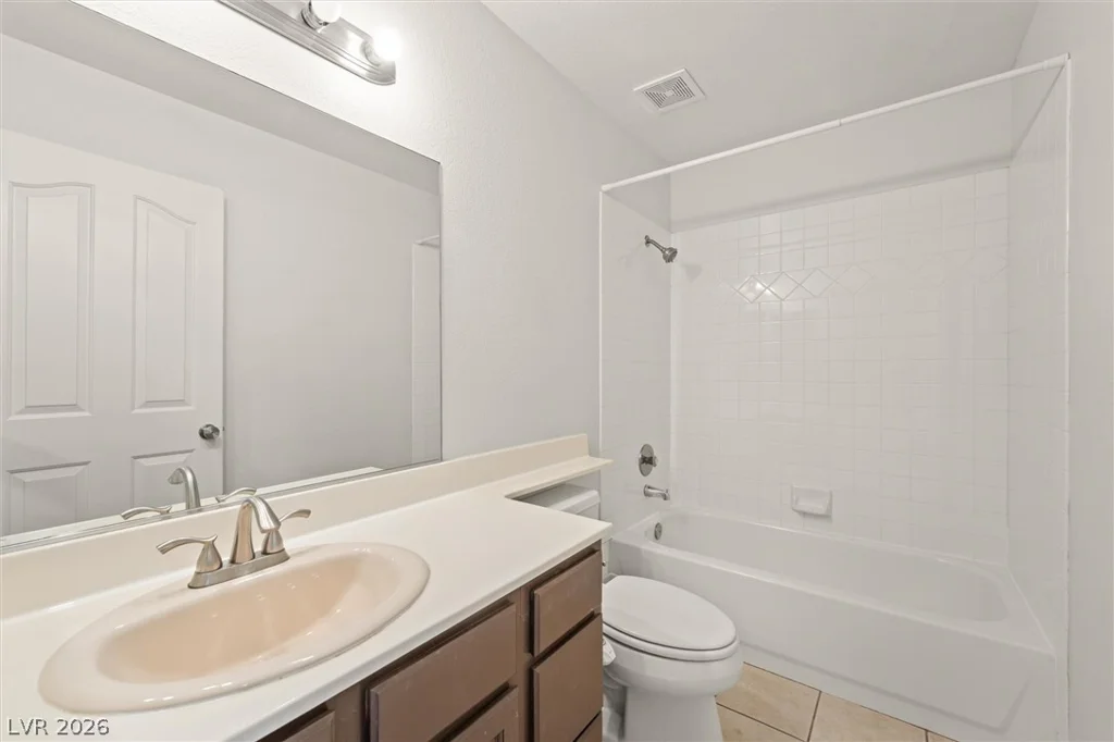121 Golf Range, Las Vegas, NV 89145