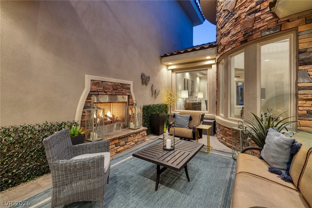 8361 Jeeves, Las Vegas, NV 89149