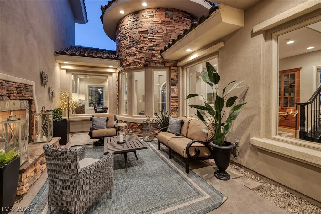 8361 Jeeves, Las Vegas, NV 89149