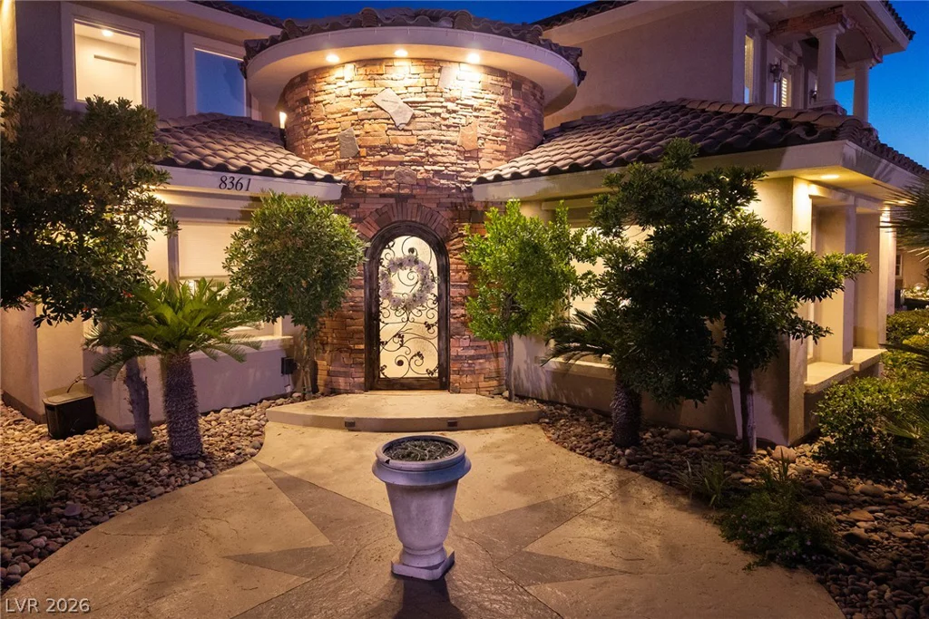 8361 Jeeves, Las Vegas, NV 89149