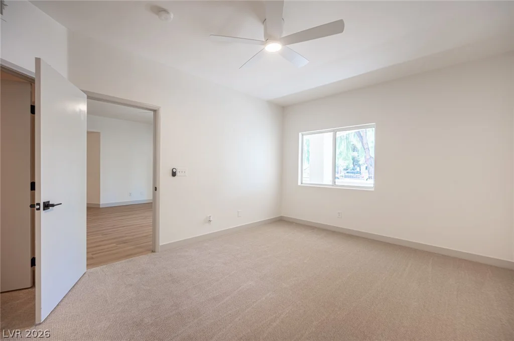 5650 Sahara, Las Vegas, NV 89142