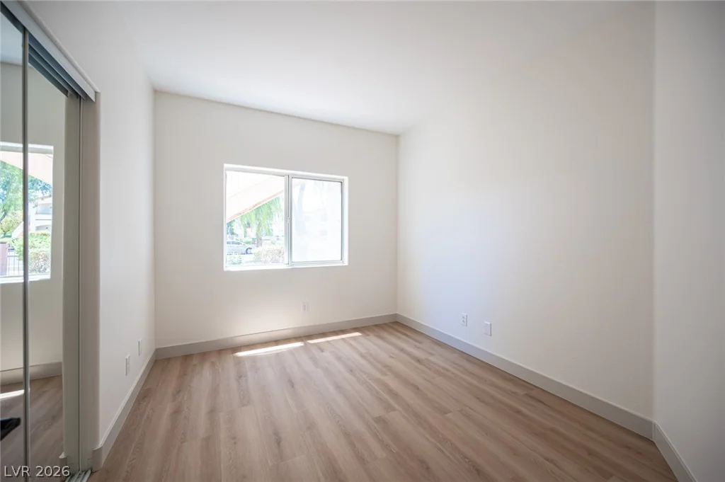 5650 Sahara, Las Vegas, NV 89142