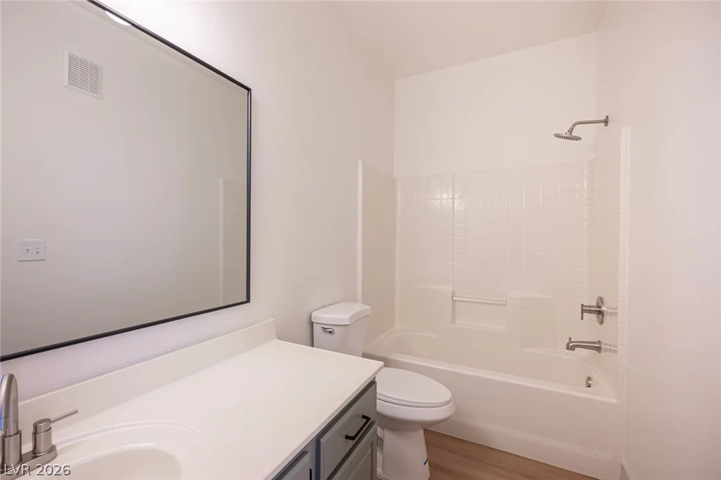 5650 Sahara, Las Vegas, NV 89142