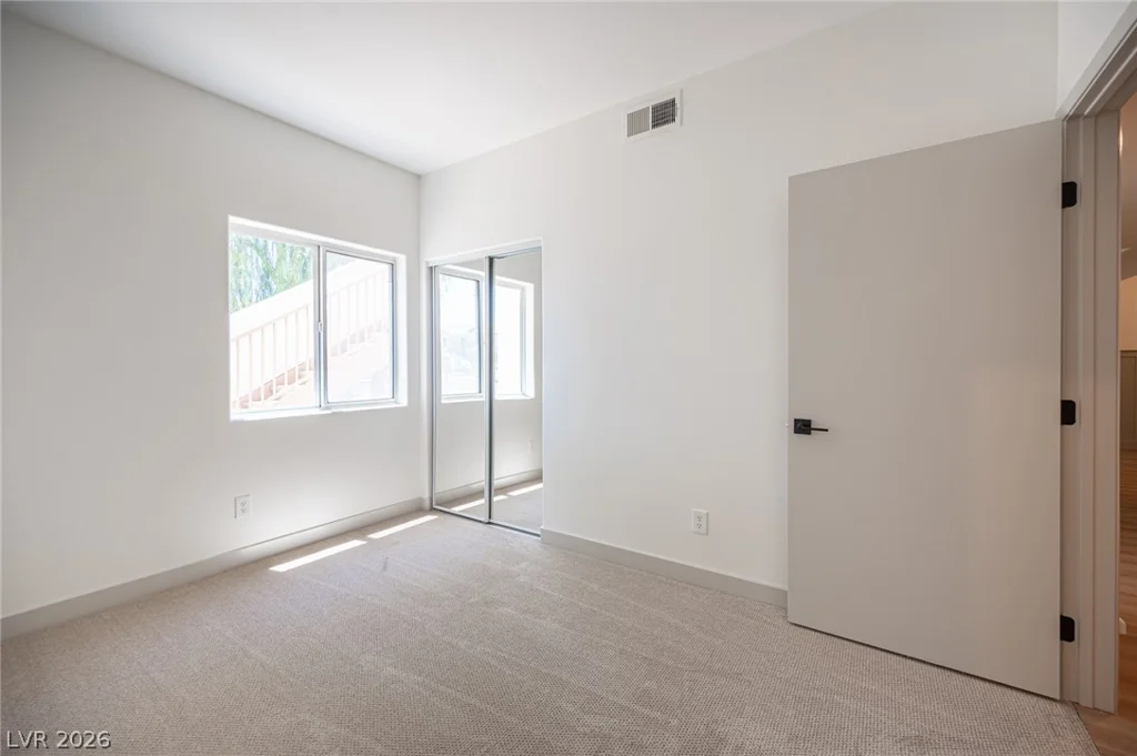 5650 Sahara, Las Vegas, NV 89142