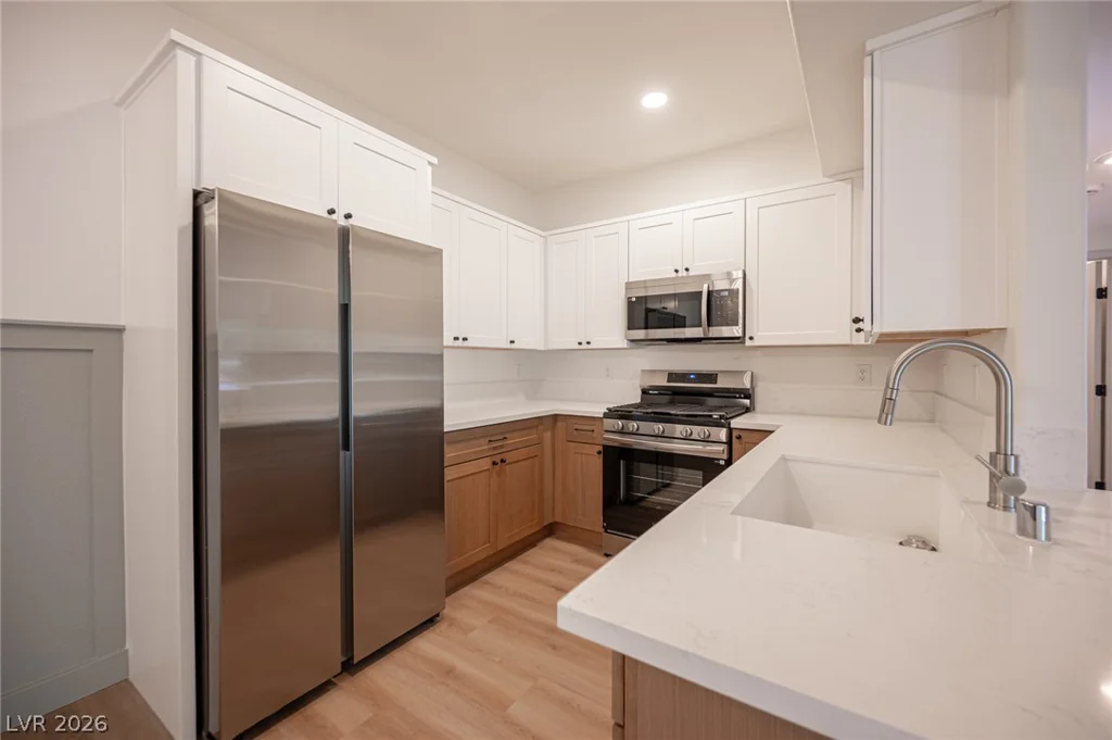 5650 Sahara, Las Vegas, NV 89142