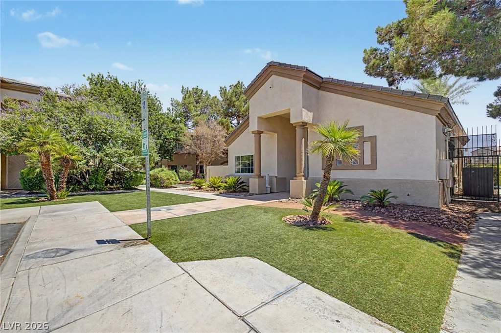 3400 Cabana, Las Vegas, NV 89122