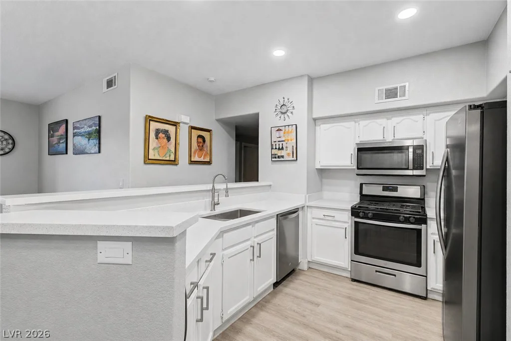 3400 Cabana, Las Vegas, NV 89122