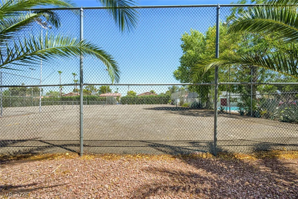 221 Pecos, Las Vegas, NV 89121