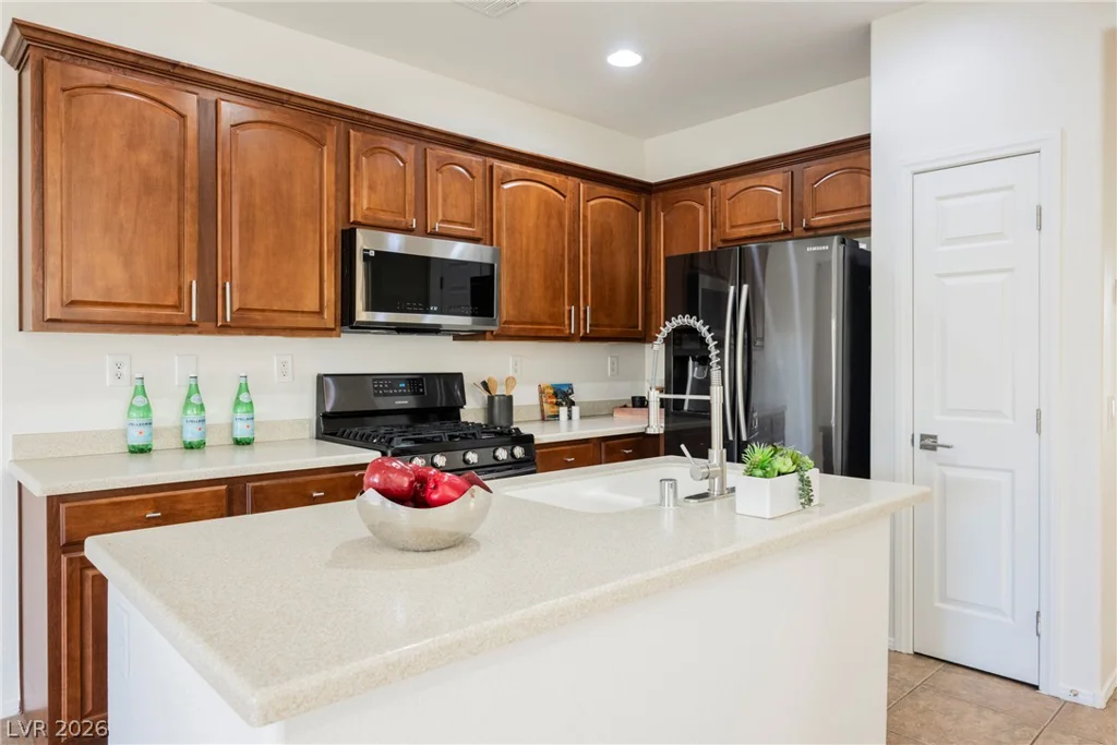 9617 Sharp Horn, Las Vegas, NV 89149