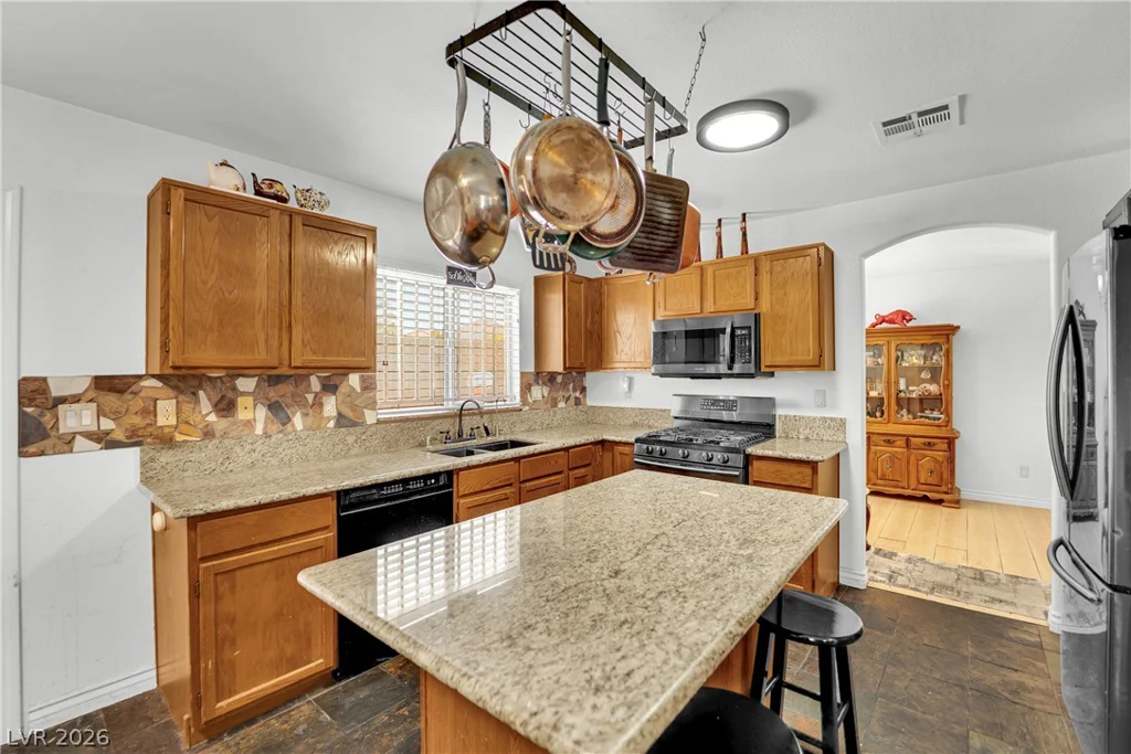 8161 Gilmore, Las Vegas, NV 89129