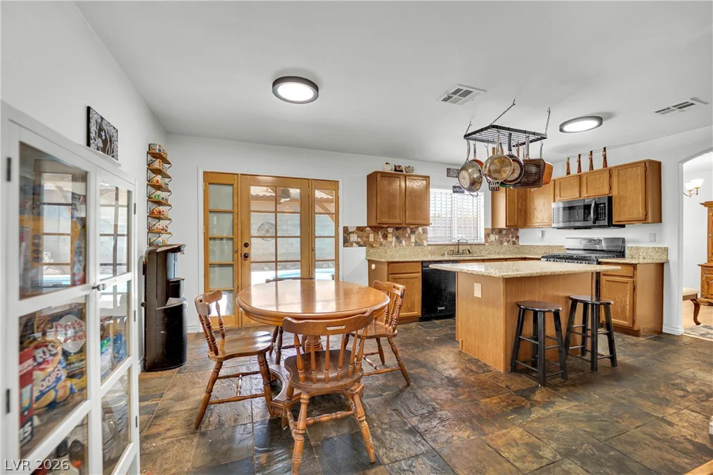 8161 Gilmore, Las Vegas, NV 89129