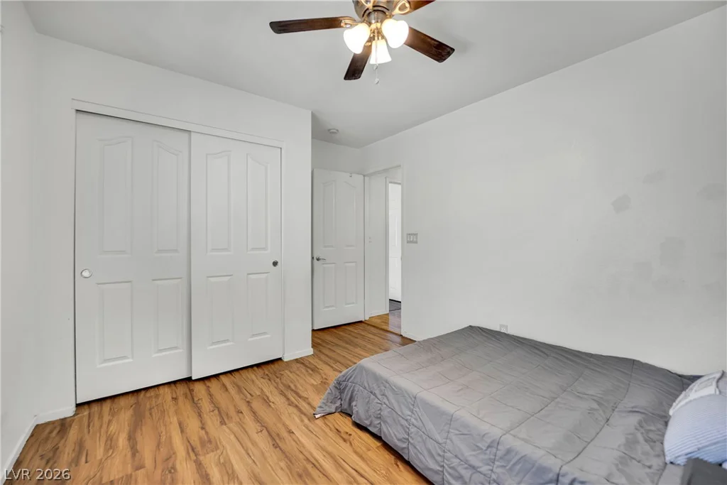 8161 Gilmore, Las Vegas, NV 89129