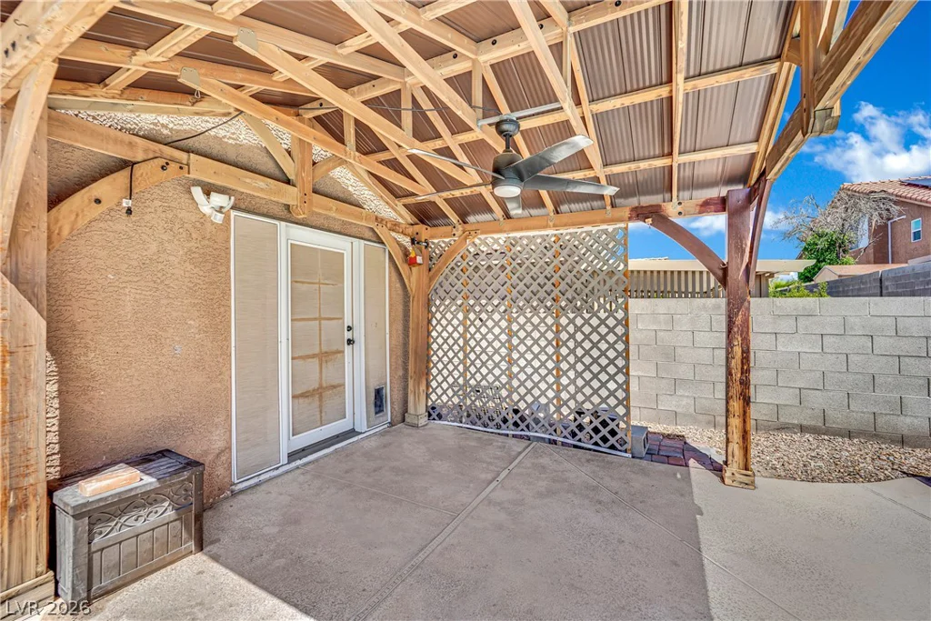 8161 Gilmore, Las Vegas, NV 89129