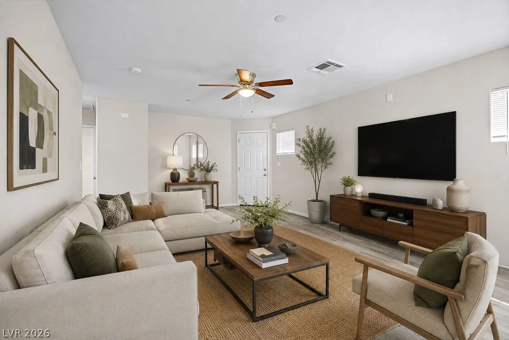 1425 Hassell, Las Vegas, NV 89106