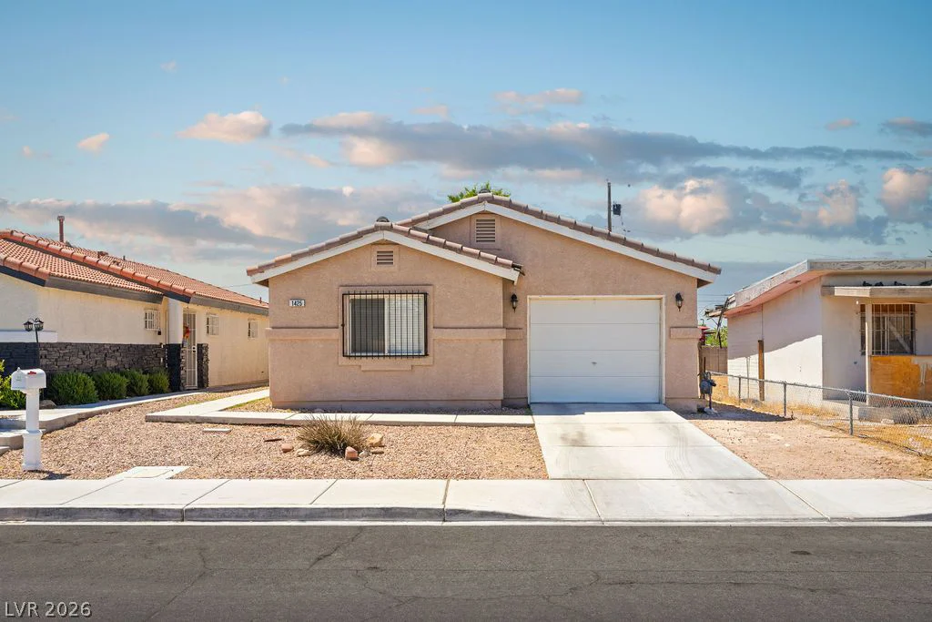 1425 Hassell, Las Vegas, NV 89106