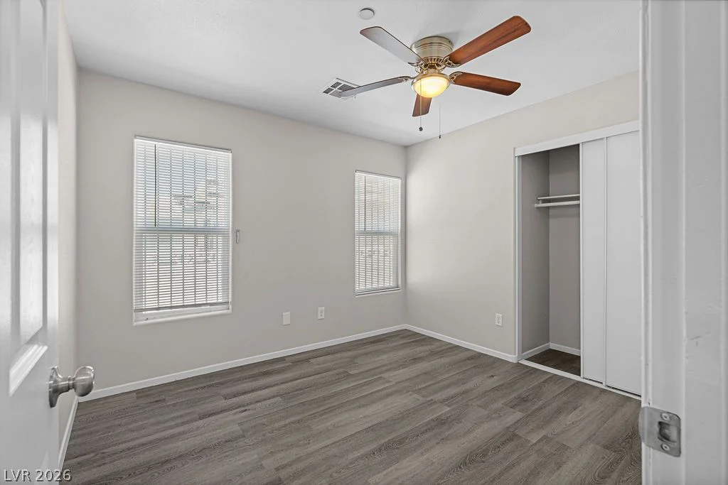 1425 Hassell, Las Vegas, NV 89106