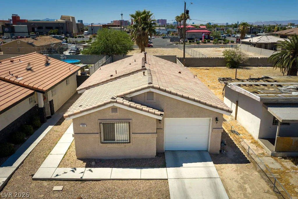 1425 Hassell, Las Vegas, NV 89106