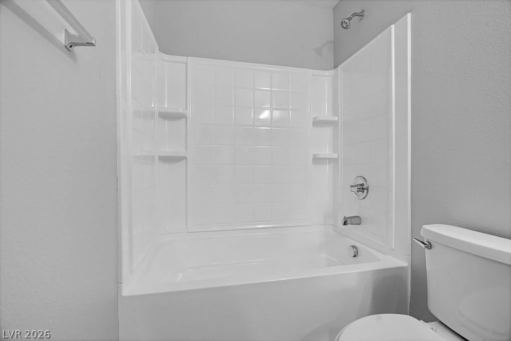 1425 Hassell, Las Vegas, NV 89106