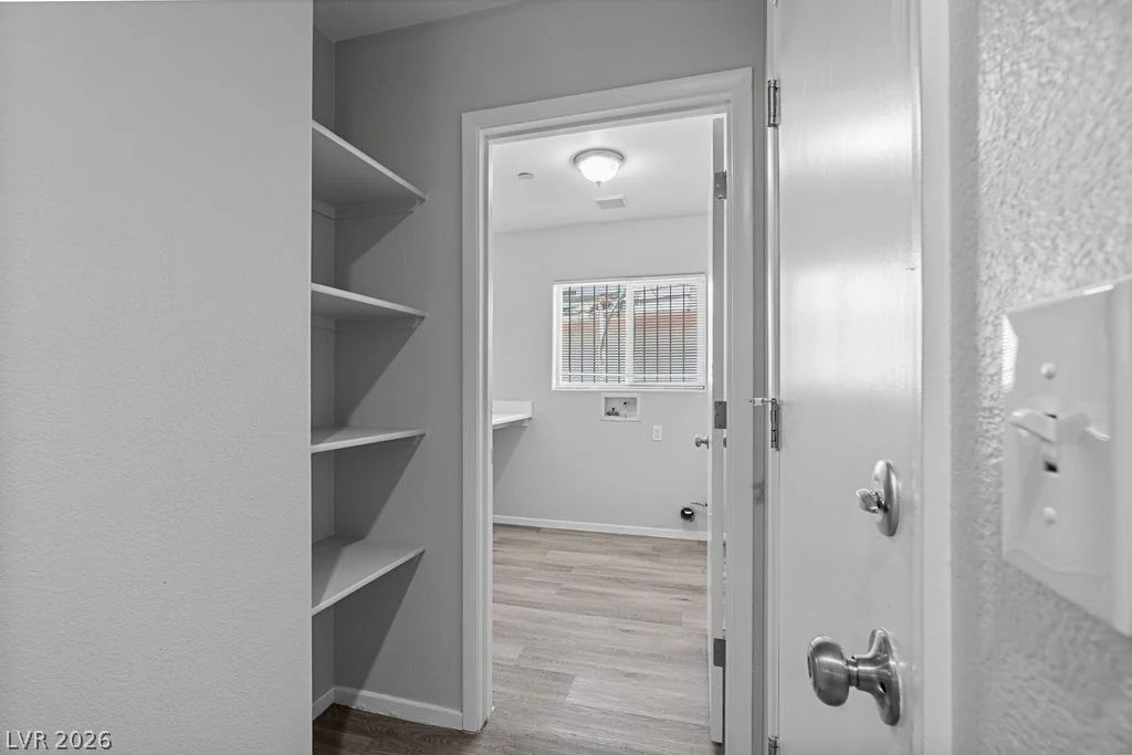 1425 Hassell, Las Vegas, NV 89106