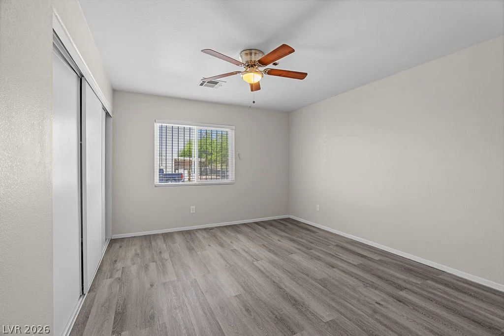 1425 Hassell, Las Vegas, NV 89106