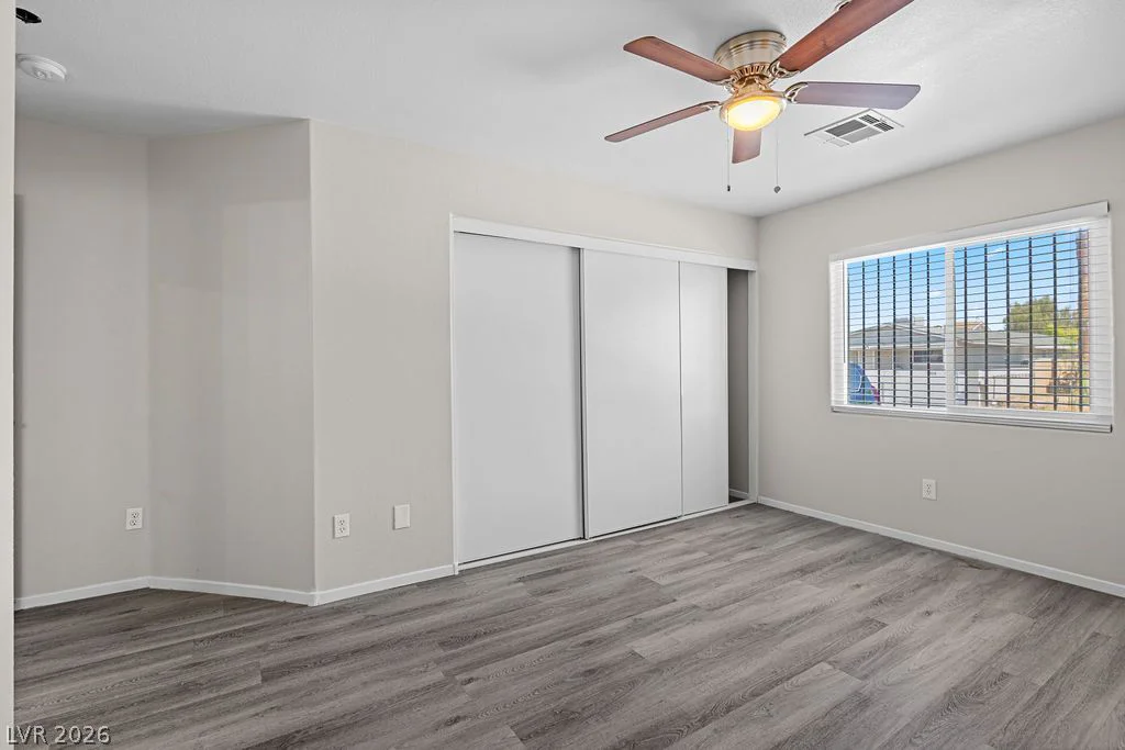 1425 Hassell, Las Vegas, NV 89106