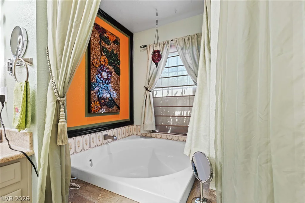 3984 Landsdown, Las Vegas, NV 89121