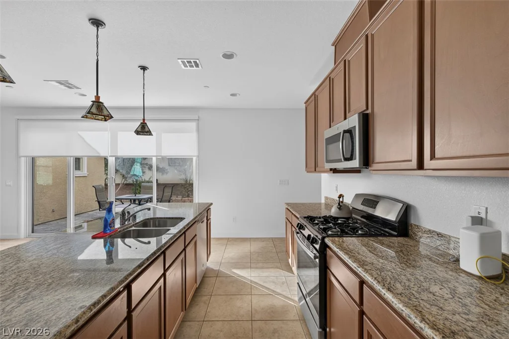 1100 Sunset, Henderson, NV 89011