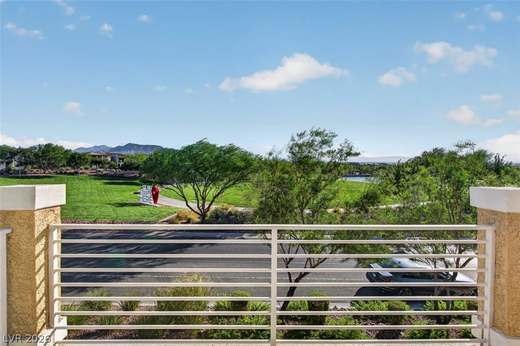 1100 Sunset, Henderson, NV 89011