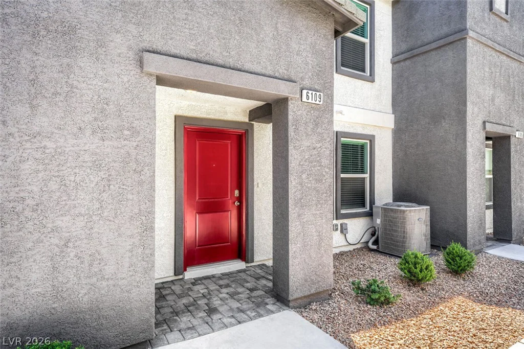 6108 Hibiscus Garden, North Las Vegas, NV 89081
