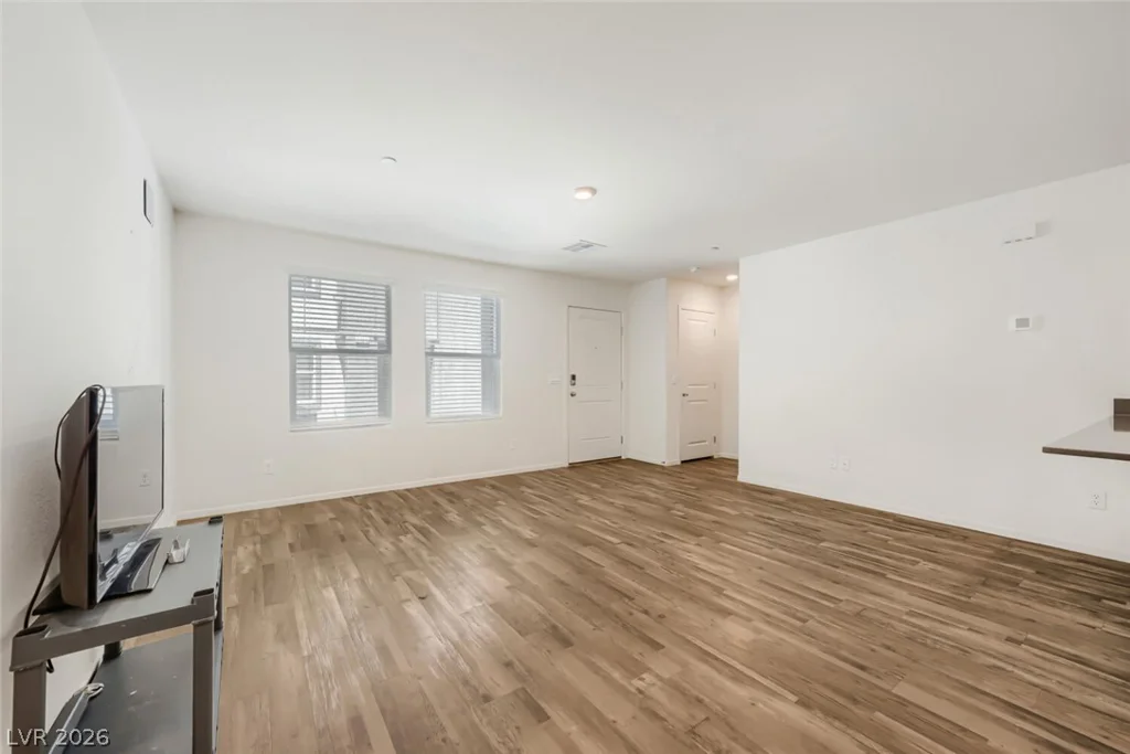 6108 Hibiscus Garden, North Las Vegas, NV 89081