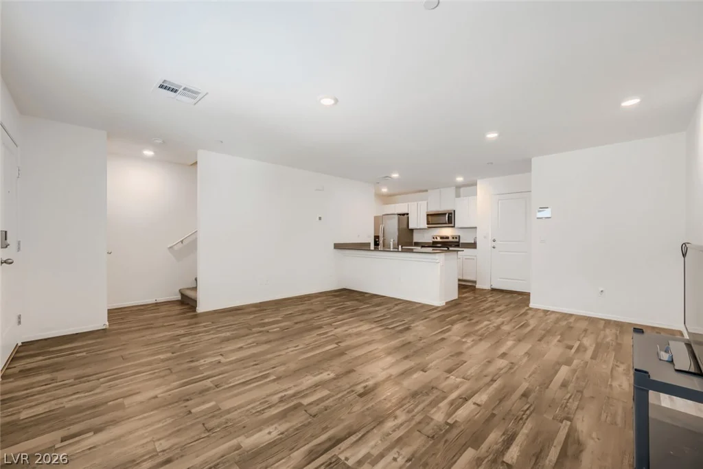6108 Hibiscus Garden, North Las Vegas, NV 89081