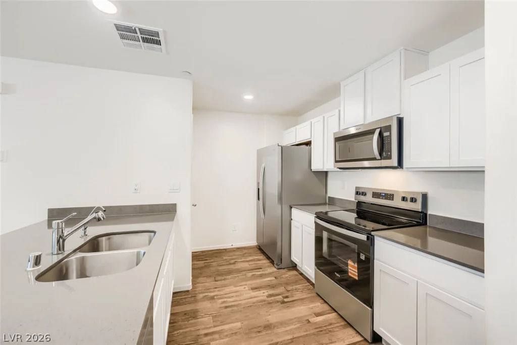 6108 Hibiscus Garden, North Las Vegas, NV 89081