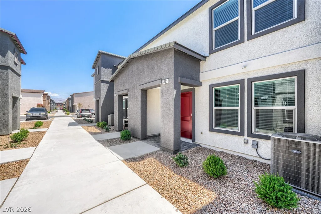 6108 Hibiscus Garden, North Las Vegas, NV 89081