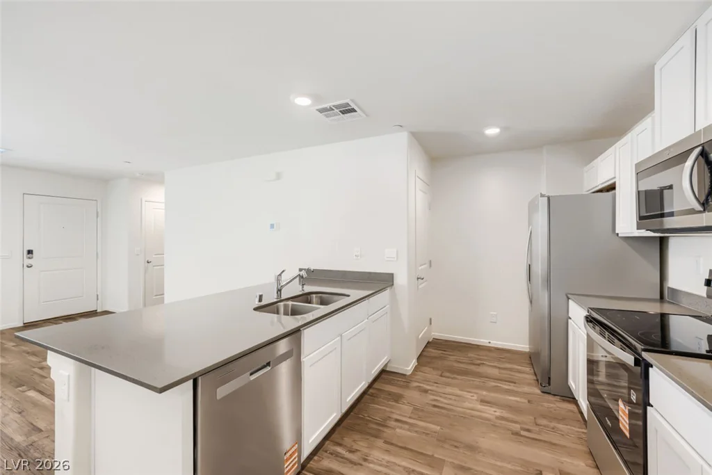 6108 Hibiscus Garden, North Las Vegas, NV 89081