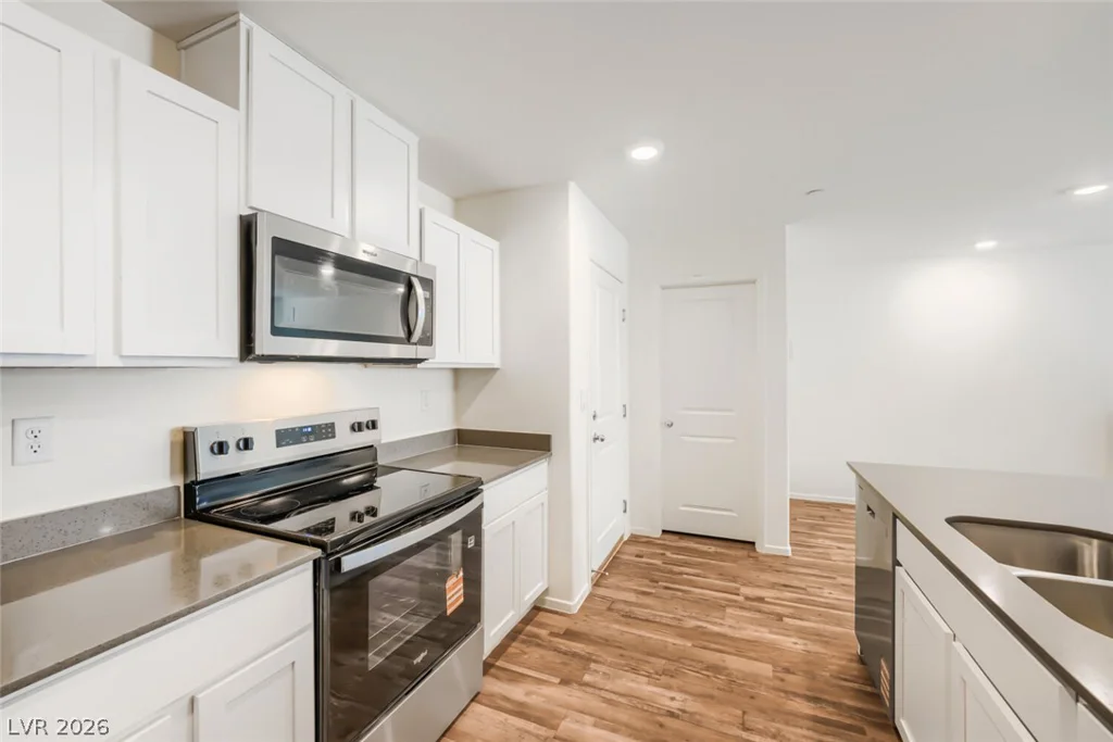 6108 Hibiscus Garden, North Las Vegas, NV 89081